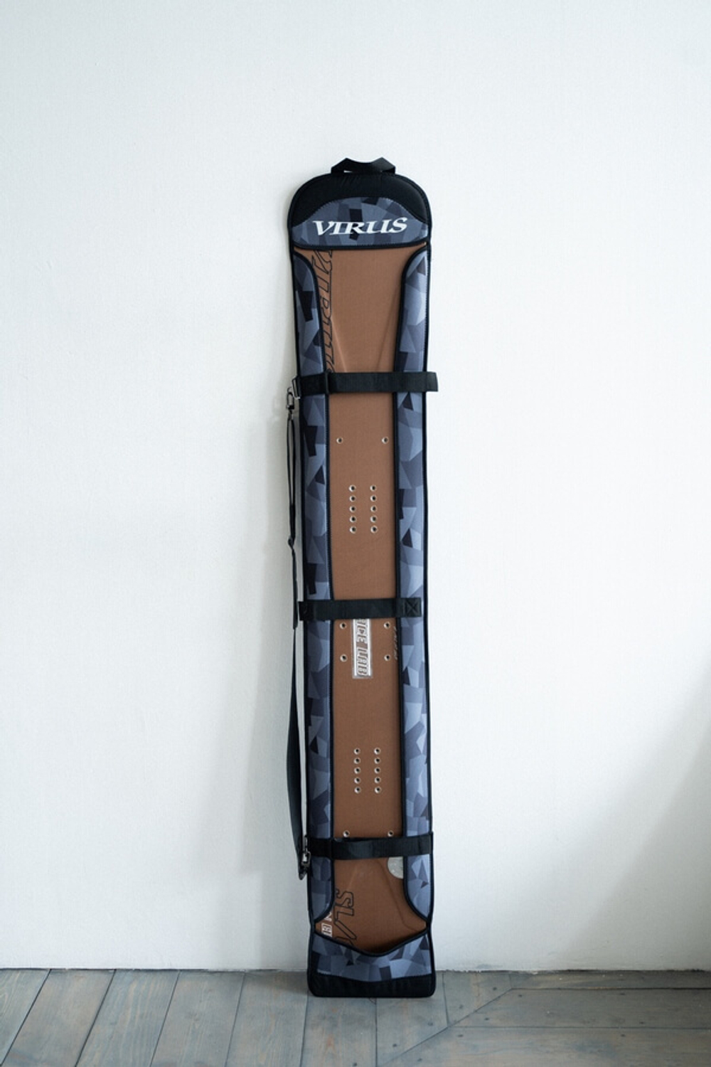 Неопреновый чехол VIRUS