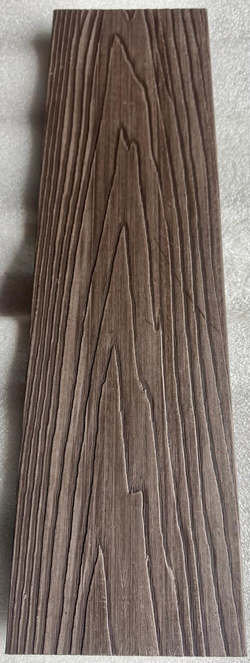 Заборная доска полнотелая двухсторонняя 3D тиснение под дерево 137*10 Цвет Венги