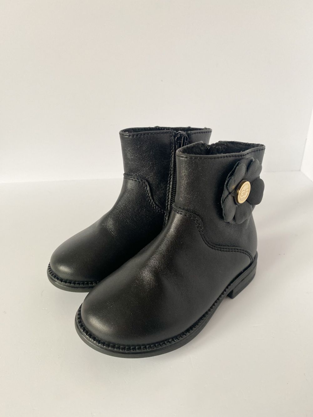 Новые кожаные полусапоги GF Ferre, 21