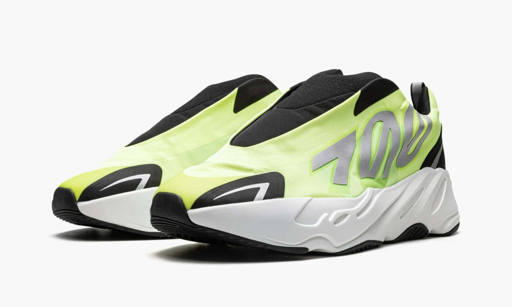 Yeezy Boost 700 MNVN "Laceless Phosphor"