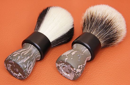 Помазок для бритья YAQI, синтетика + серебристый барсук, алюминий, 24 мм