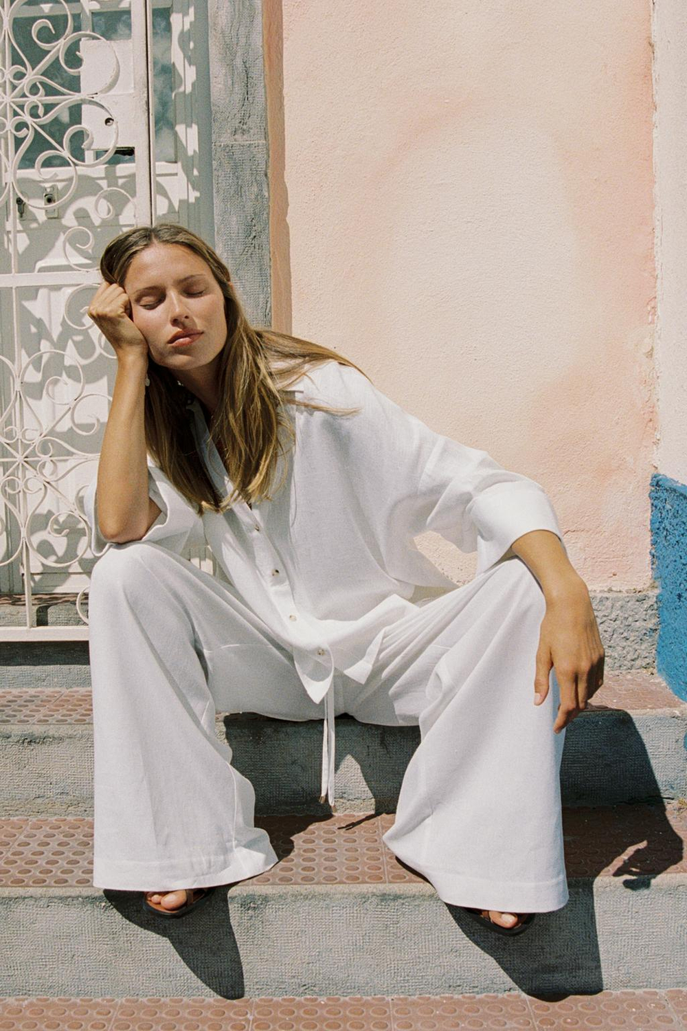 ZARA РУБАШКА ИЗ СМЕСОВОГО ЛЬНА С ШИРОКИМИ РУКАВАМИ, БЕЛЫЙ