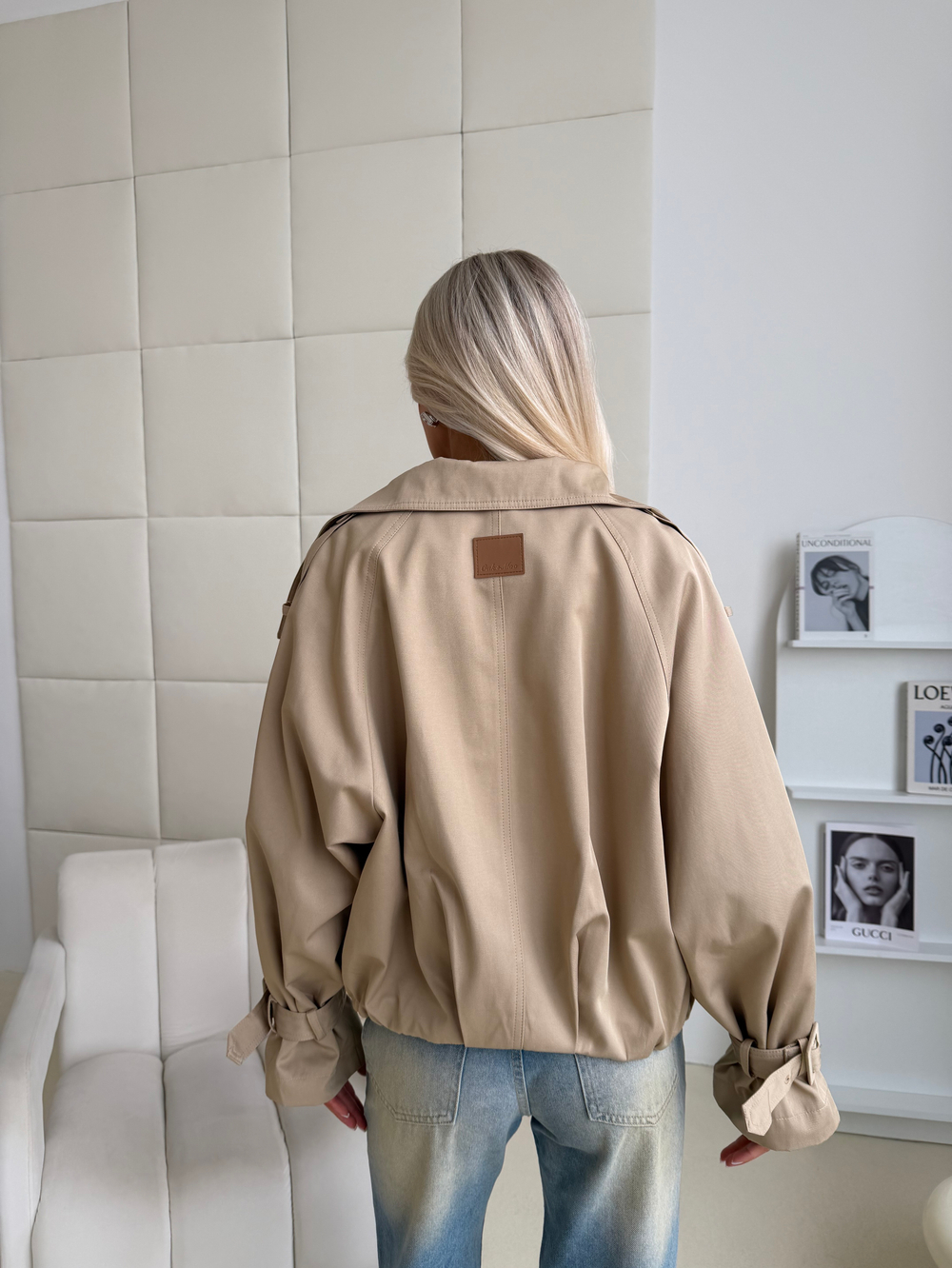 Тренч укороченный песочный