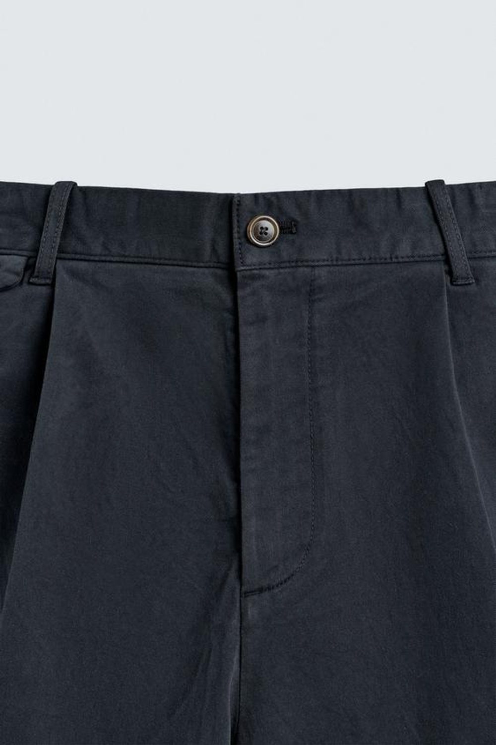 ZARA ШОРТЫ ЧИНОС REGULAR FIT СО СКЛАДКАМИ, МОРСКОЙ СИНИЙ