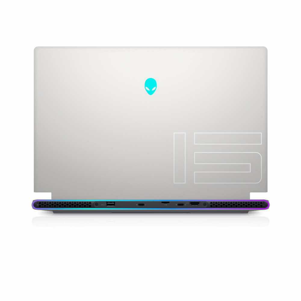Ноутбук Dell Alienware x15 R1 (X15-9987) silver Core i7-11800H/32G/1Tb SSD/15,6" FHD IPS 360Hz AG/NV RTX3080 8G/WiFi/BT/Win10