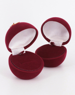 Бархатистый футляр шарик для серёжек