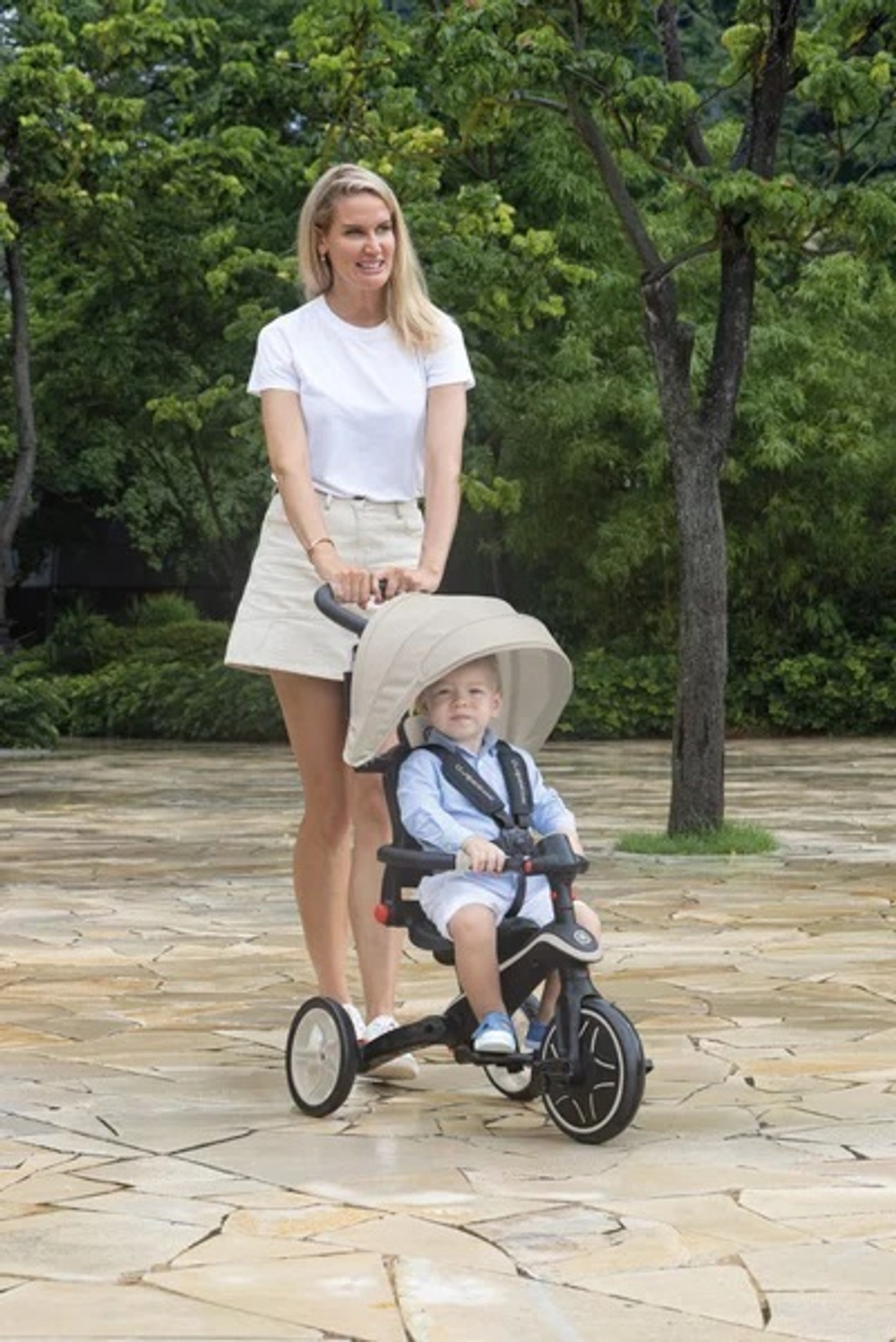 Велосипед-беговел Globber Trike Explorer Foldable 4 в 1 Taupe