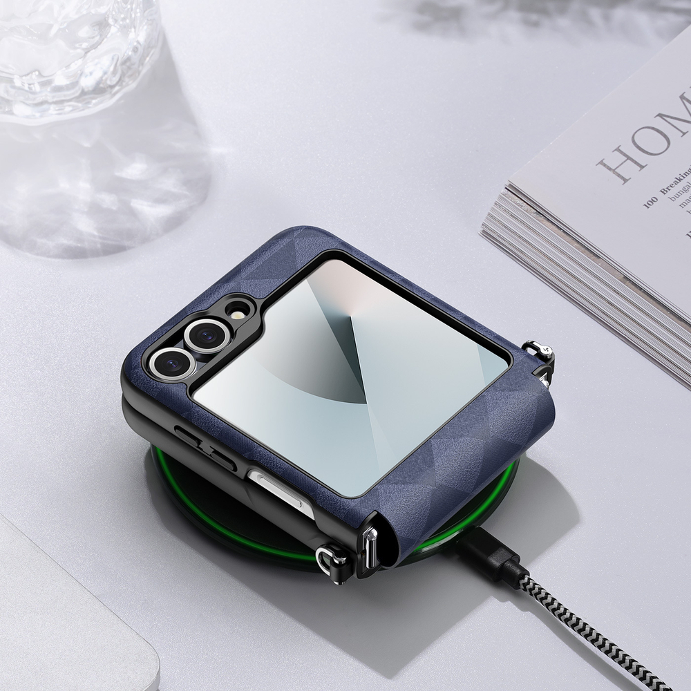 Складной чехол-книжка синего цвета от Dux Ducis для Samsung Z Flip 6, серия Fitt Series Case