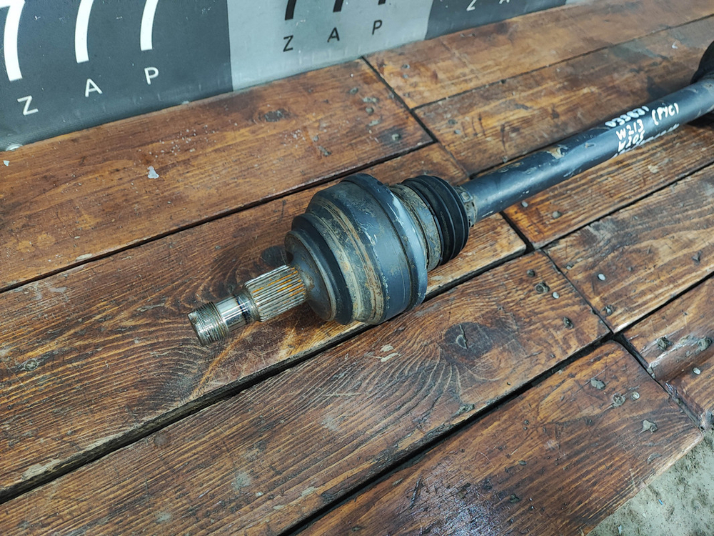 Вал приводной задний AMG Mercedes C (W205) Б/У Оригинал A2053500914