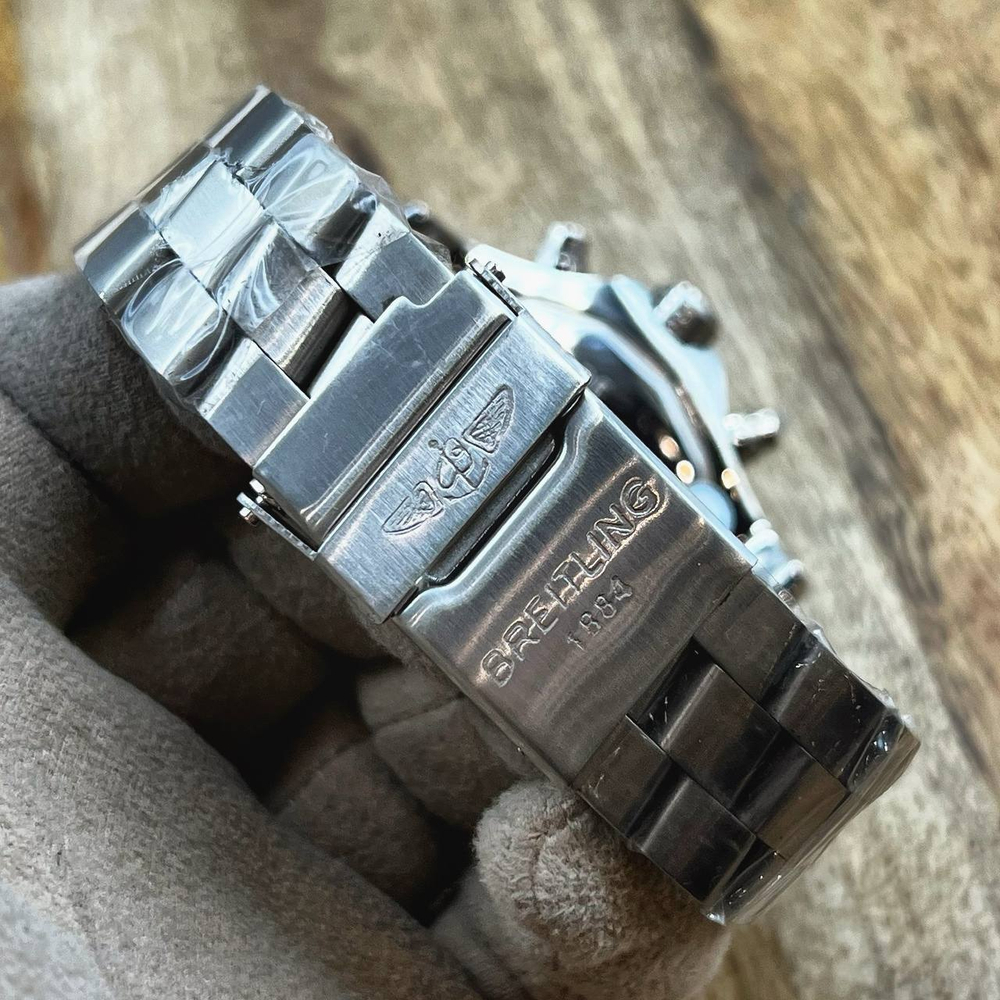 Часы Breitling
