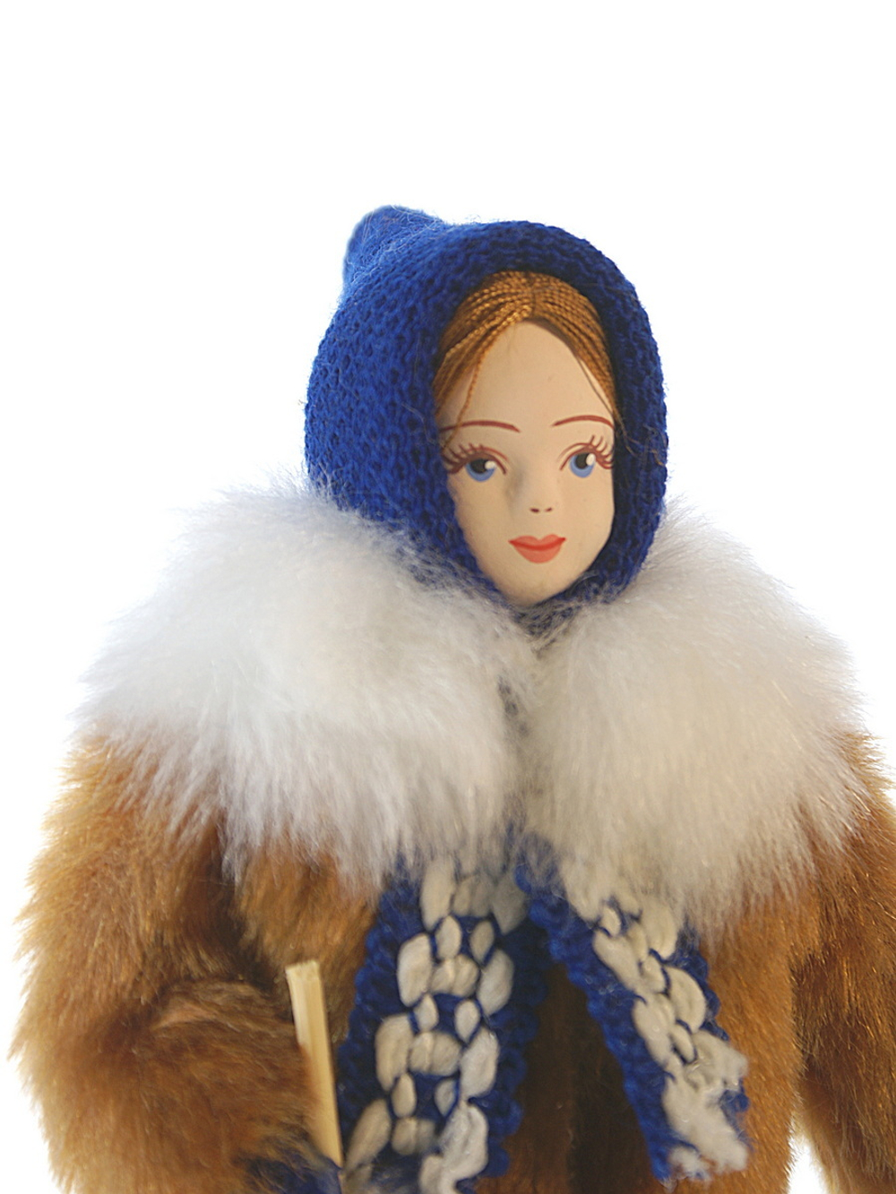 Кукла коллекционная девочка в шубке с лопаткой СССР