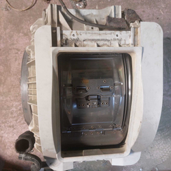 38 Бак для стиральной машины Miele 6669664  6745762 б/у
