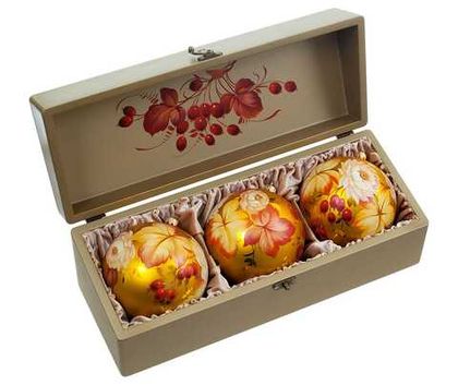 Set of 3 Christmas ball in a wooden box SET04D08112022013