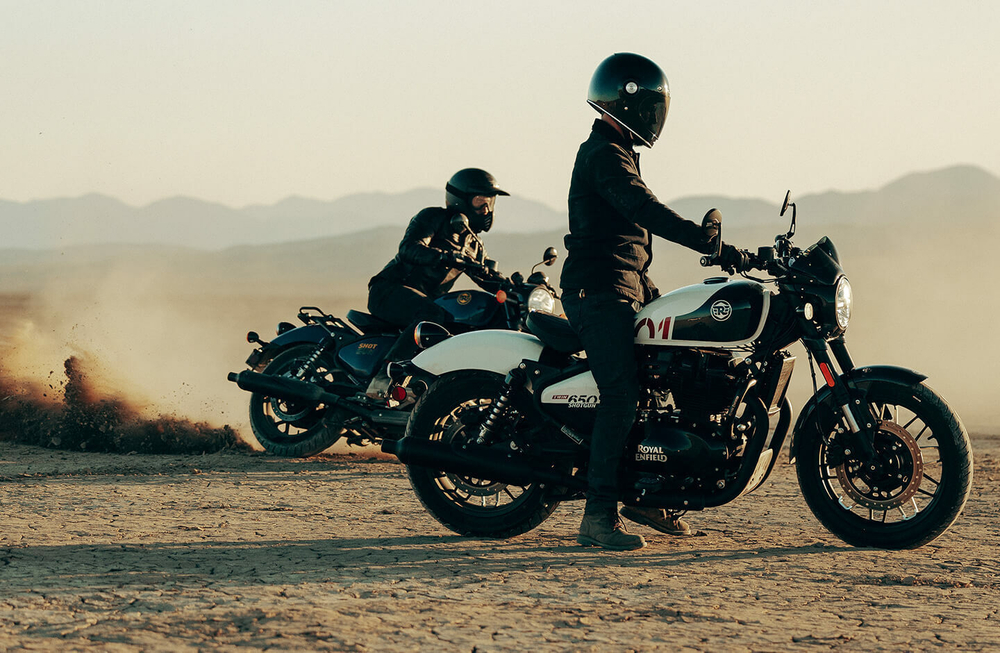 Royal Enfield Shotgun 650 Plasma Blue (Mid)