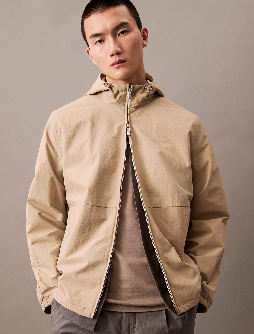 Куртка Calvin Klein Crinkle Nylon Windbreaker Crockery