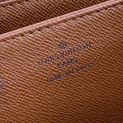 Louis Vuitton Zippy Wallet