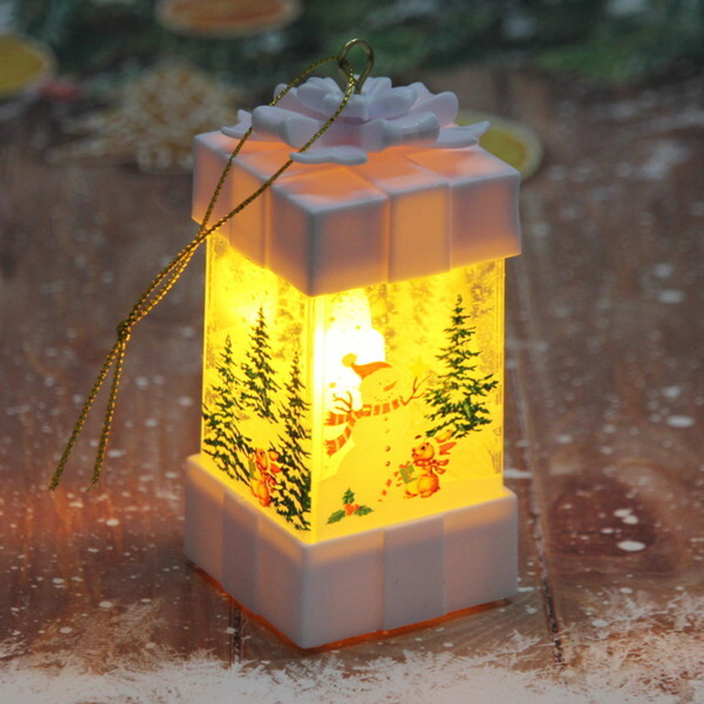 Сувенир с подсветкой «Фонарь - Сказочная лесная прогулка со Снеговиком» 5х5х11,5 см, белый