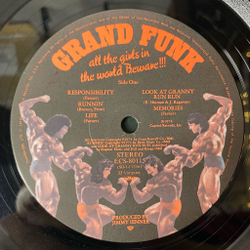 Винтажная виниловая пластинка LP Grand Funk Railroad All The Girls In The World Beware (Japan 1975) (No Obi) Look At Granny Run Run