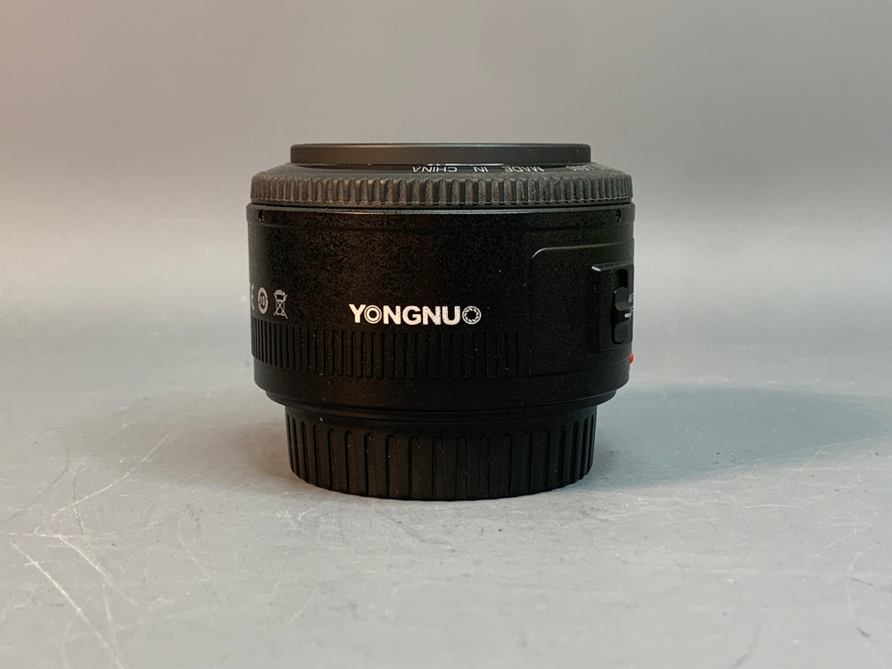 YongNuo AF 35mm F2 Canon EF
