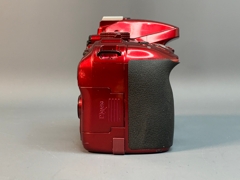 Nikon D5300 Kit 18-55mm 30.000 кадров