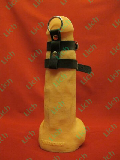 Сбруя на фаллос