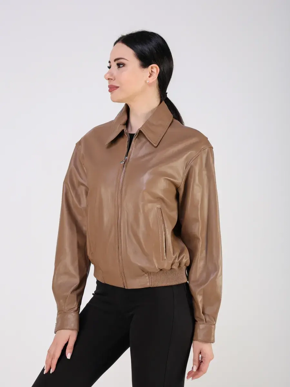 Кожаная куртка демисезонная