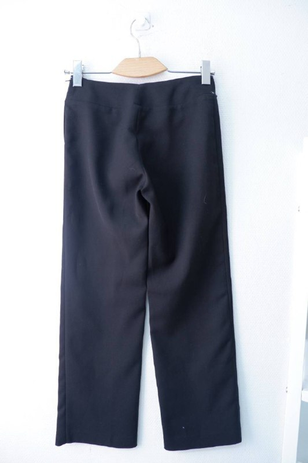 Брюки с камушками 42 размер