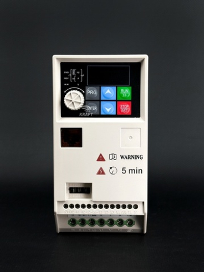 Преобразователь частотный B100-BT2.2KW