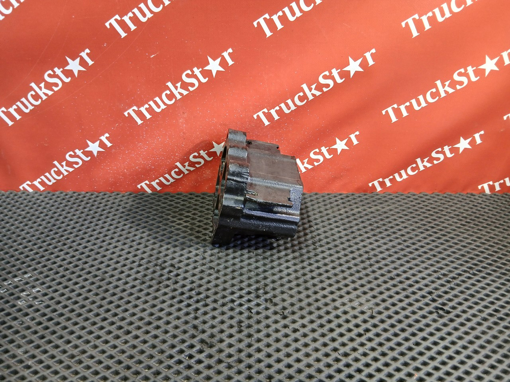 Подушка двигателя