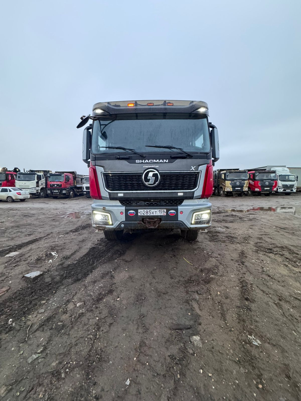 Shacman (Shaanxi) SX* 8x4 Самосвал SX33186V366 (Дизельный, 11,6 л, 423 л.с., МТ)