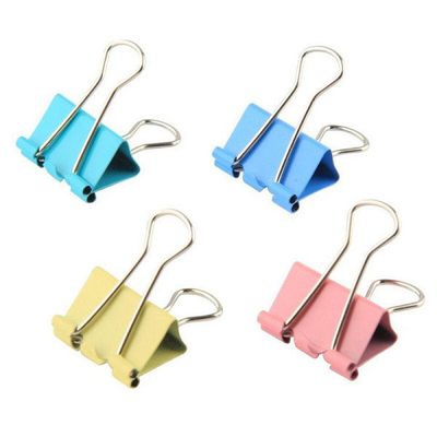 Зажим д/бумаг цветной 15мм.