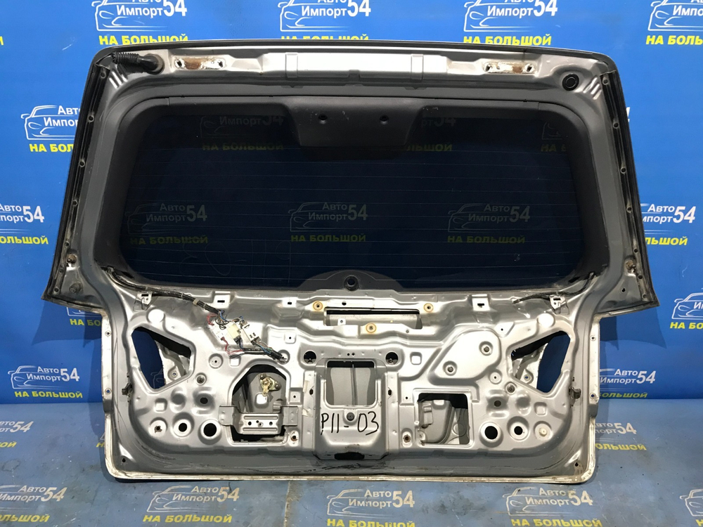 Дверь пятая NISSAN PRIMERA 1999