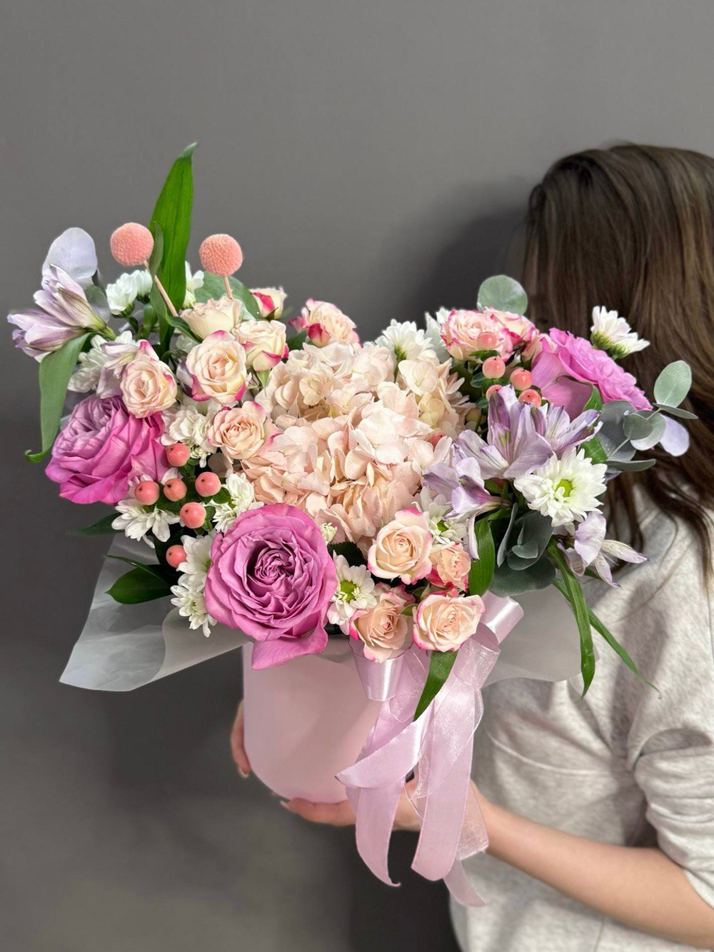 Композиция в розовой гамме с розовой гортензией