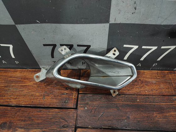 Насадка глушителя левая Chery Tiggo 8 Pro 21-24 Б/У Оригинал 602001200AA