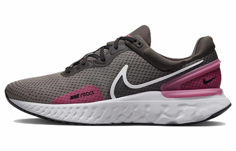 Кроссовки Nike 3