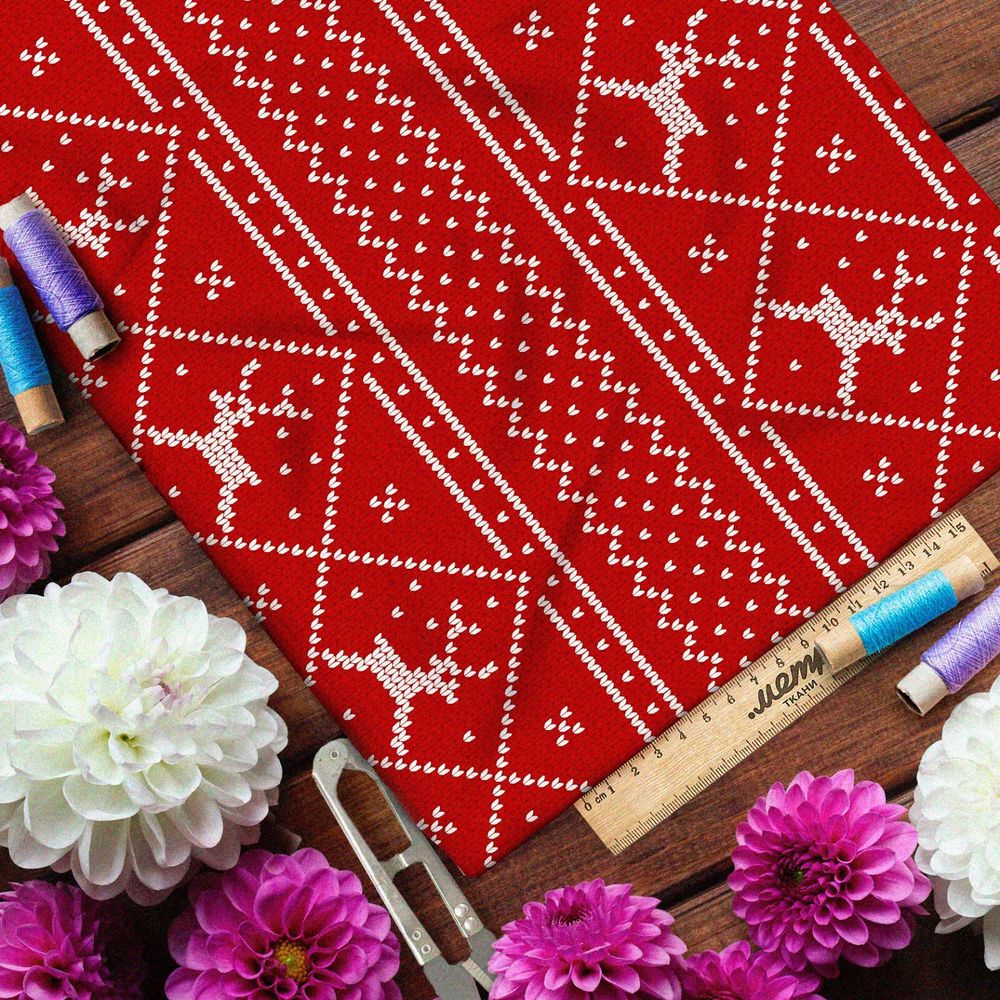 Ткань блэкаут мелкая белая вышивка с оленями на красном фоне