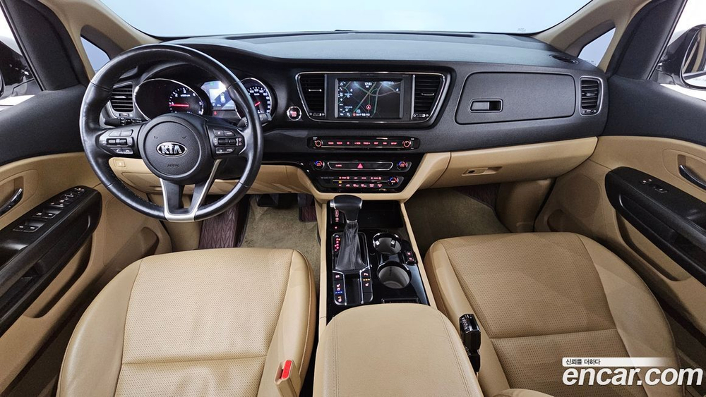 Kia The New Carnival (Sedona) 9-и местный High Limousine (12.2019)