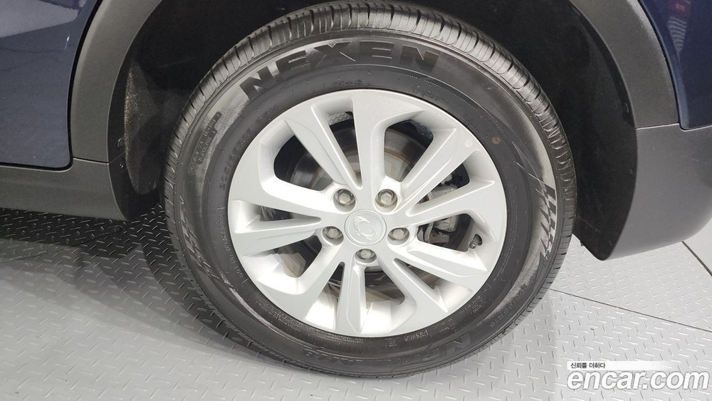 KG Mobility (Ssangyong) Very New Tivoli Бензин 1.5 2WD (07.2020)