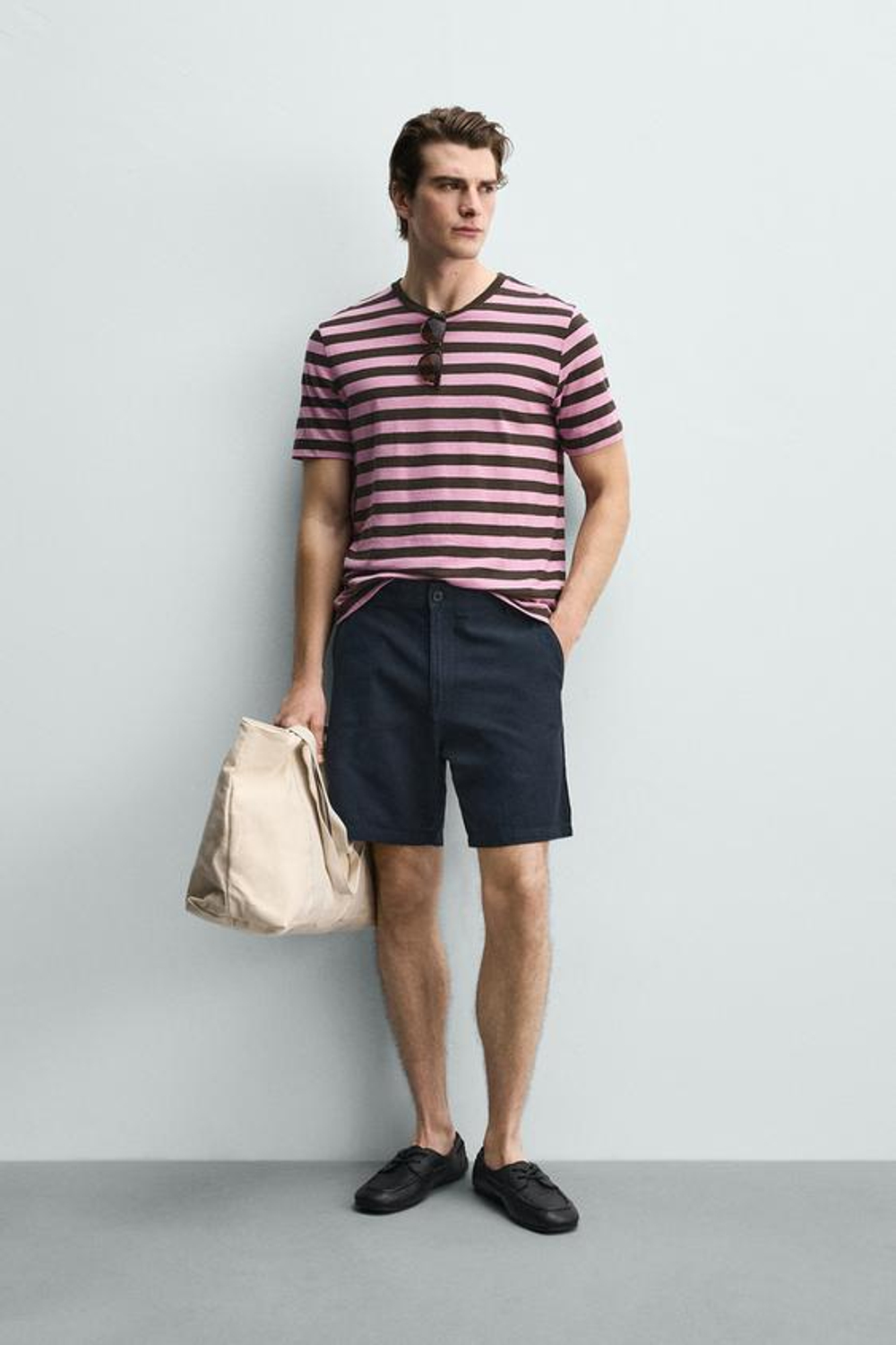 ZARA ШОРТЫ REGULAR FIT ИЗ РЕЛЬЕФНОЙ ТКАНИ, МОРСКОЙ СИНИЙ