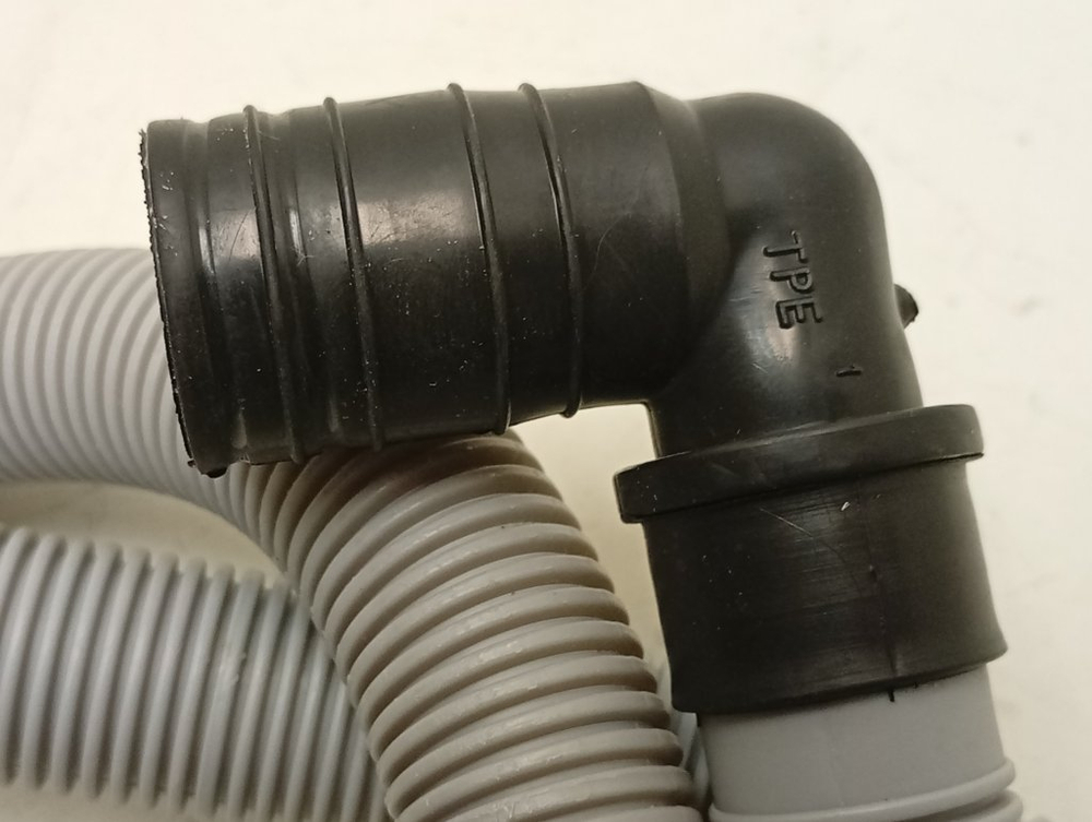 WF8590NMW8 кт51 Сливной шланг для стиральной машины Samsung WF8590NMW8 б/у