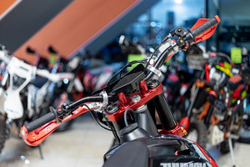 Мотоцикл кроссовый Zuumav FX CR 250CB RED 21/18
