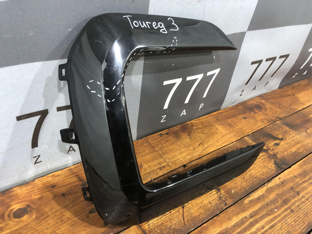 Решетка бампера левая R-Line VW Touareg 3 18-нв Б/У Оригинал 760853663A