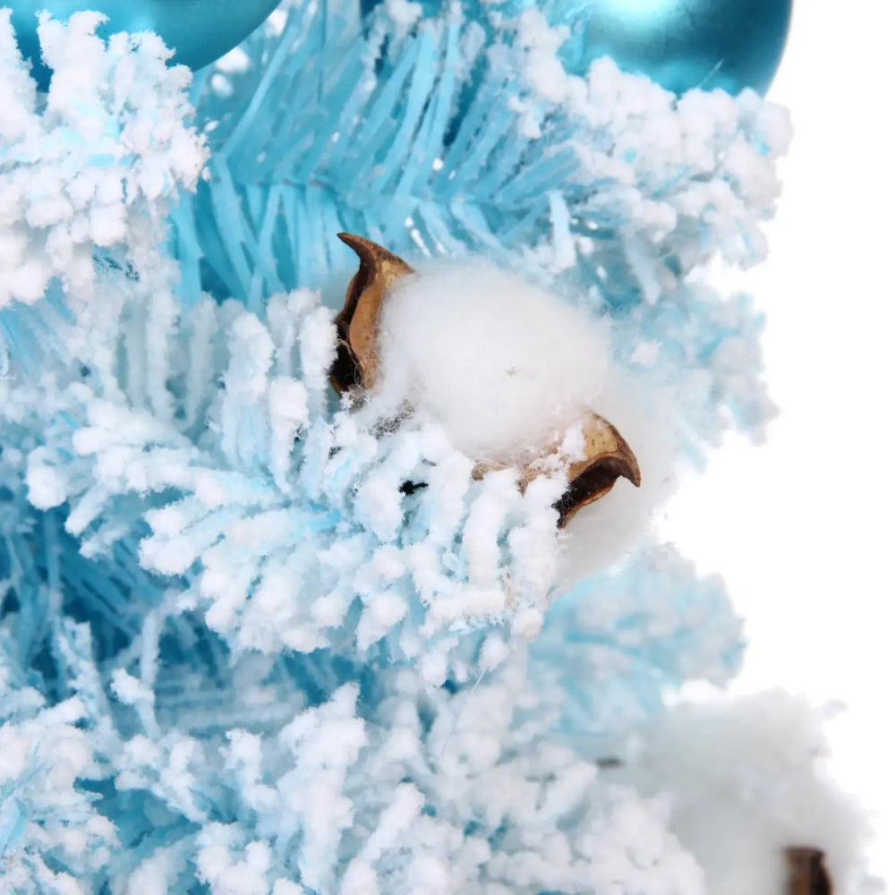 Елка декоративная «Нежность» 90 см, ПВХ с белым напылением (136 веток), Голубой