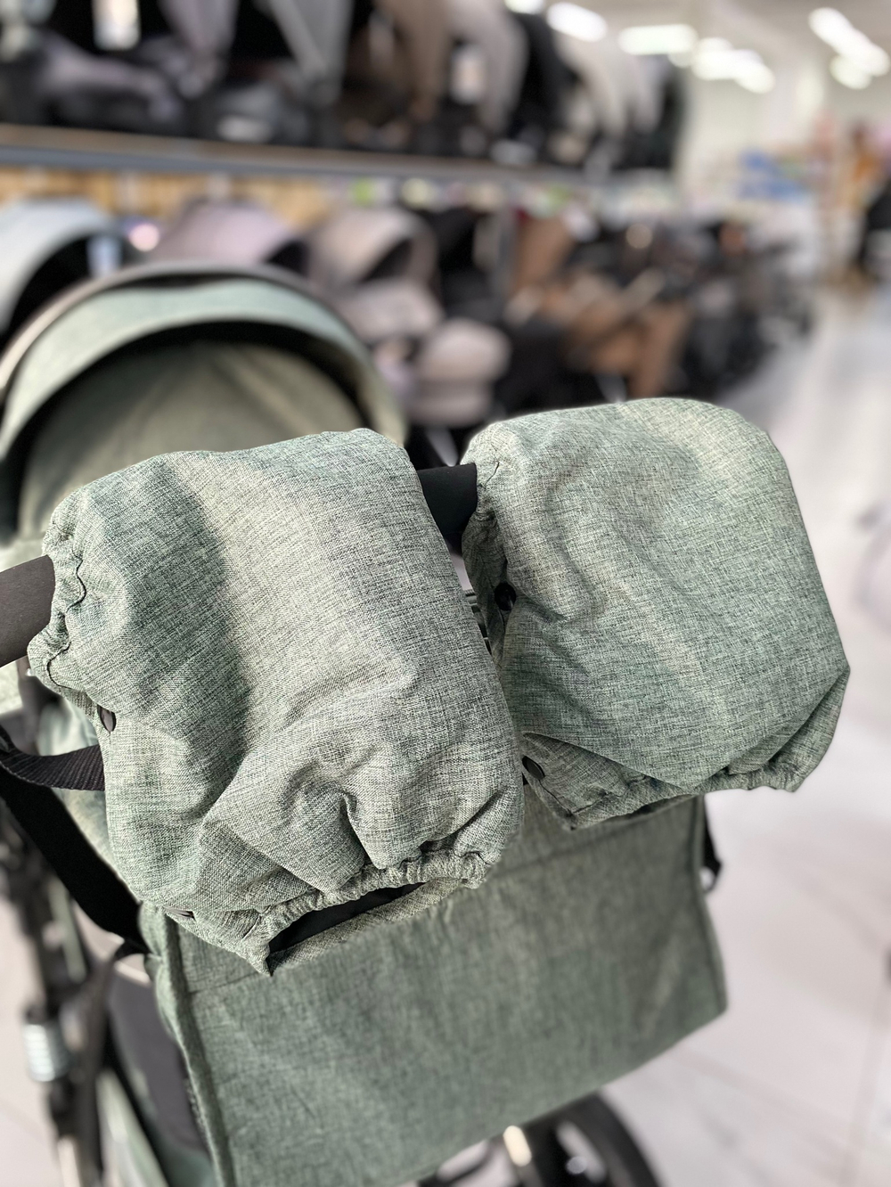 Детская коляска 3в1 LUXMOM 555 Зелёный текстиль