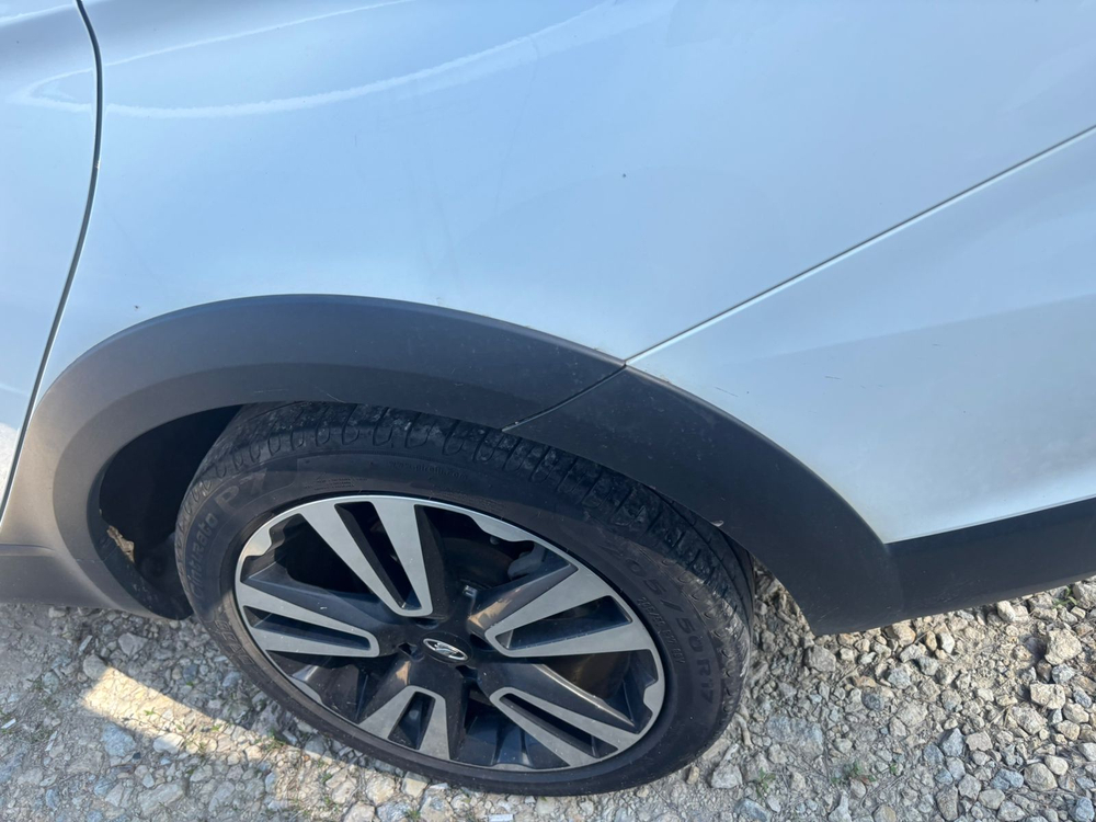 LADA VESTA Cross Enjoy 1.6 106hp 5MT