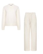 Костюм из кашемира и шерсти мериноса, Молочный