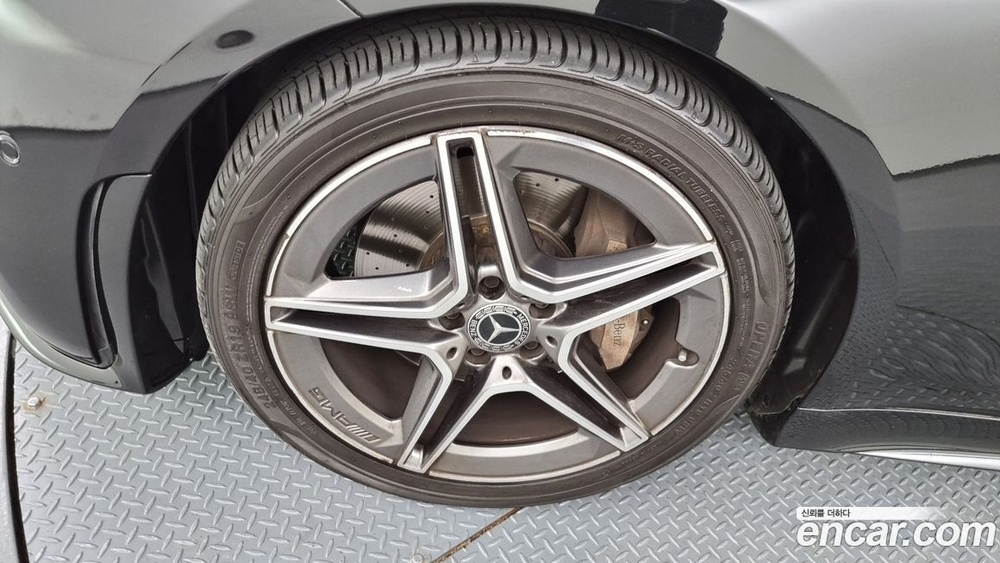 Mercedes-Benz CLS-Class C257 CLS300d AMG Line (06.2020)