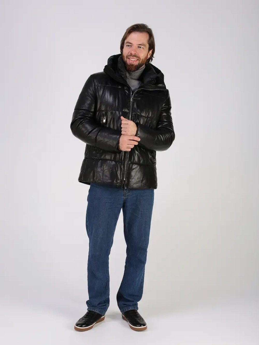 Куртка зимняя кожаная с капюшоном пуховик