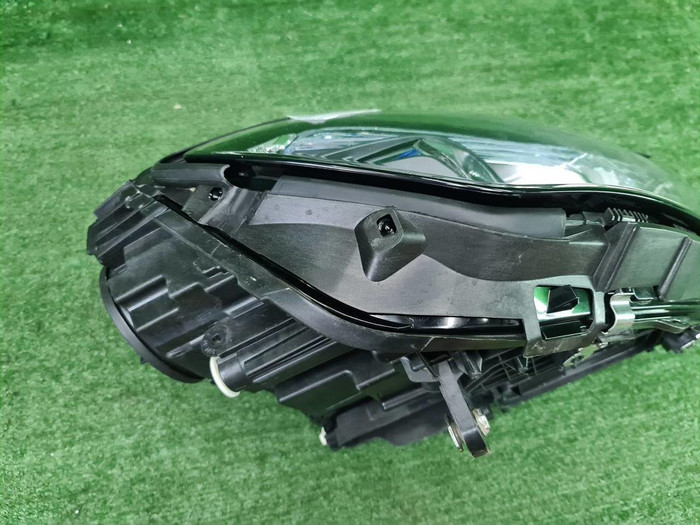 Фара правая Mercedes GLE V167 18-24 Multibeam LED