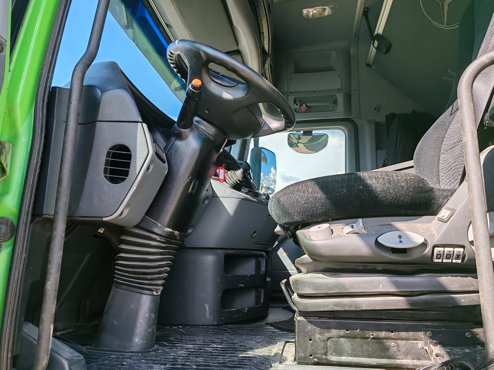 Mercedes-Benz ACTROS 4x2 Седельный тягач 1844 LS (Дизель/Газ, 11,9 л, 435 л.с., АТ)